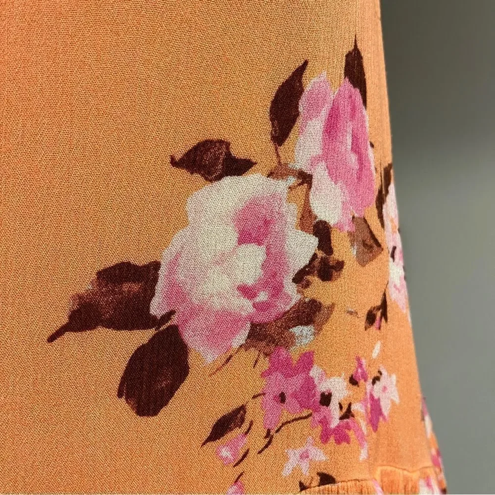 Staccato v-neck swing style flowy‎ floral dress with straps